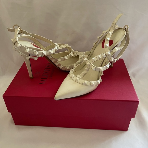 Valentino crème t-strap pump - Picture 4 of 6